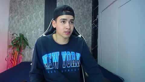 Mike 0233 online show from February 17, 4:44 am