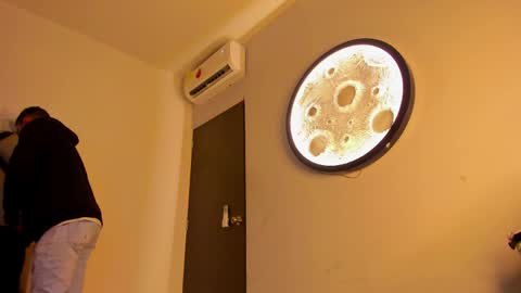 Mike  online show from April 27, 11:18 am