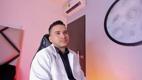 Mike  online show from November 19, 11:54 am