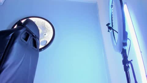 Mike  online show from April 29, 11:26 am