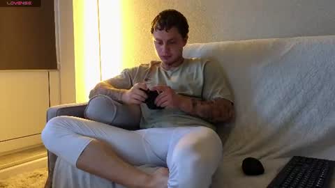 Mike Magic online show from June 17, 3:30 am