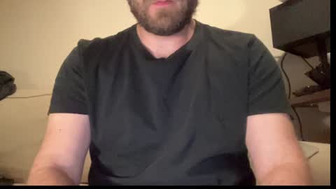 Snapshot of mike_berlin1 chatting on December 28, 2:44 pm MIke online show from December 28, 2:44 pm