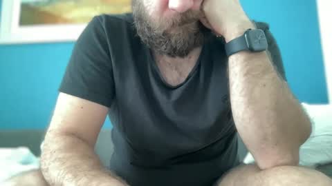 Snapshot of mike_berlin1 chatting on December 18, 11:24 am MIke online show from December 18, 11:24 am