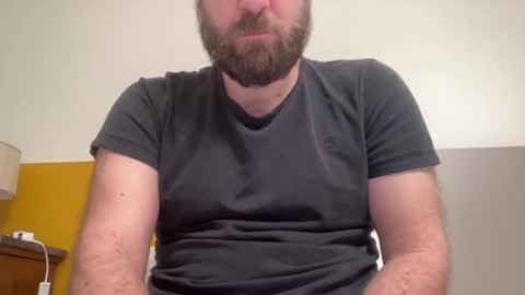 Snapshot of mike_berlin1 chatting on February 17, 10:51 am MIke online show from February 17, 10:51 am