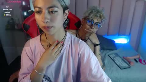 mike_bj online show from December 22, 9:12 pm