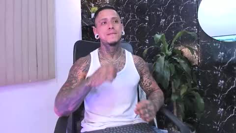 M I K E online show from October 31, 2:13 am