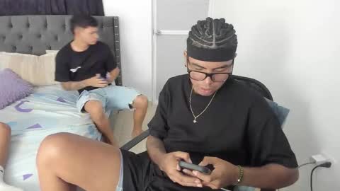 mike_master9 online show from October 8, 5:39 pm