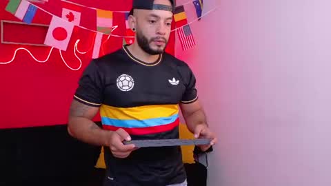 mike_savage3 online show from June 27, 12:22 pm