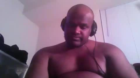 mikebbc123 online show from January 1, 6:47 am