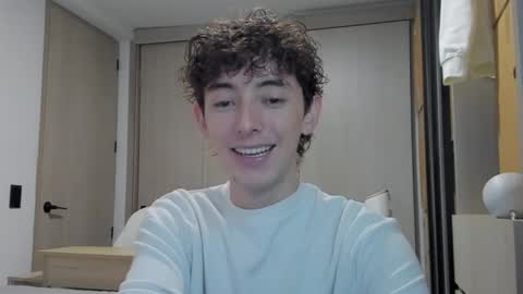 Snapshot of mikebelf4 chatting on September 25, 10:41 pm Mikebelf4 online show from September 25, 10:41 pm