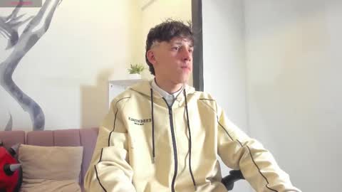 Mike Beneflexk online show from February 1, 12:37 pm