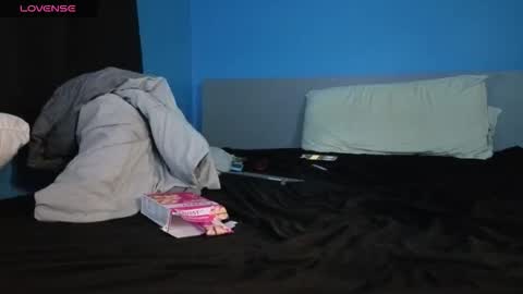 mikehawk1589 online show from October 20, 7:56 am