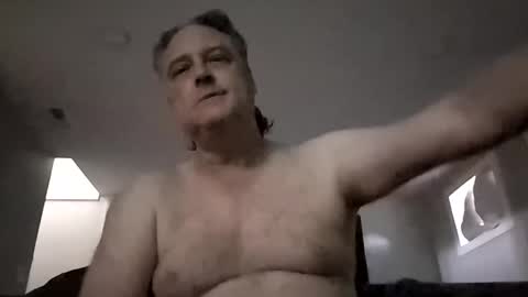 Imagunnabust online show from April 7, 9:26 pm