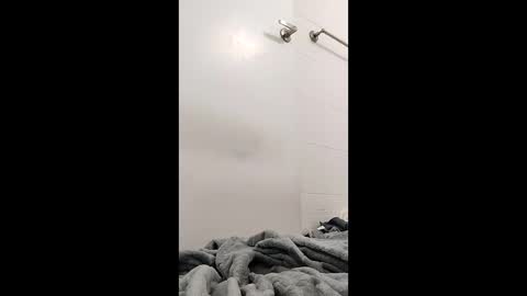 mikenakedpublidhe online show from December 4, 8:38 pm