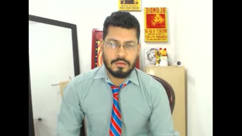 Snapshot of mikeriverx chatting on February 17, 8:15 pm mikeriverx online show from February 17, 8:15 pm