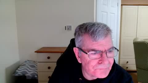 mikespait online show from November 5, 9:00 am