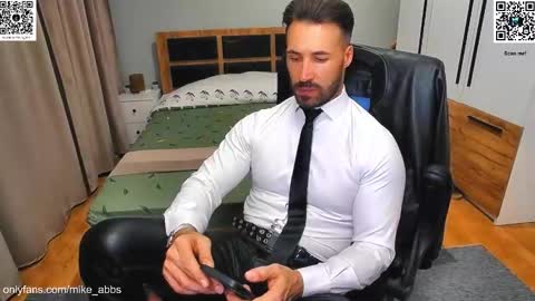 Mike    online show from October 13, 6:58 pm