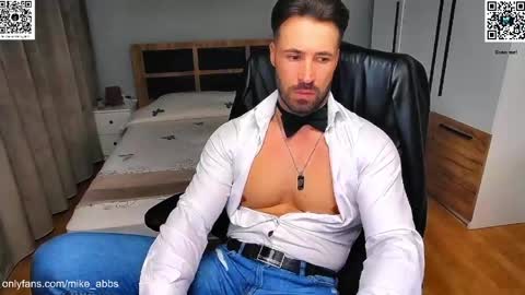 Mike    online show from April 23, 8:33 pm