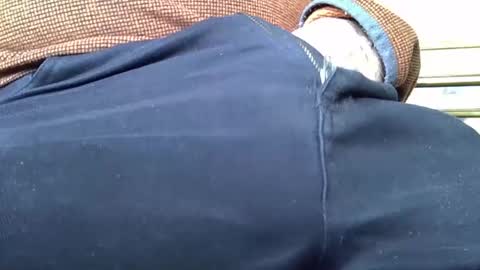 Snapshot of mikeybed chatting on October 9, 3:06 pm mikeybed online show from October 9, 3:06 pm