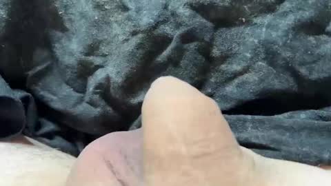 mikke332 online show from October 29, 6:00 pm