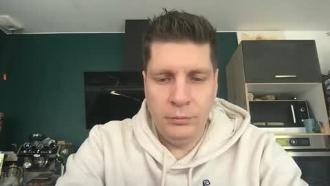 miklp8463 online show from February 24, 8:26 am