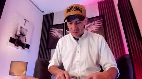 MILAN online show from March 9, 11:59 am