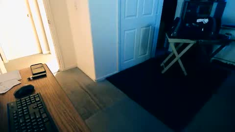 Snapshot of milehi1958 chatting on October 27, 9:22 am Milehi1958 online show from October 27, 9:22 am