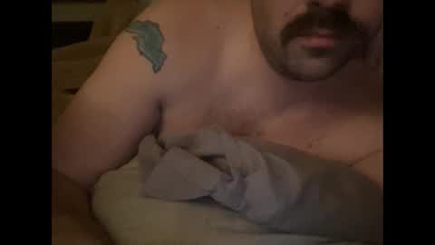 Snapshot of milesdixon1 chatting on January 3, 12:43 am Mr. November online show from January 3, 12:43 am
