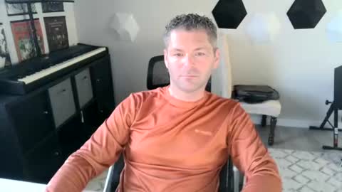 milf_hunter567 online show from October 22, 2:10 pm