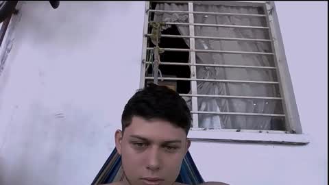 milk_boy25 online show from October 14, 4:36 pm