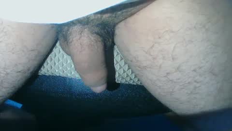 milkiguy online show from October 12, 5:01 am