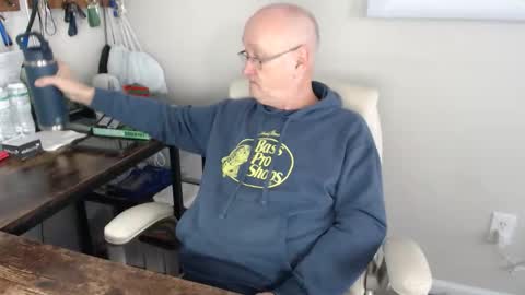 millenium0129 online show from December 4, 6:26 pm