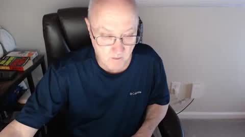 millenium0129 online show from April 26, 12:08 am