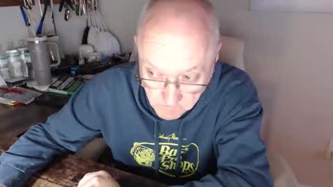 millenium0129 online show from February 7, 12:51 am