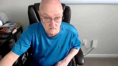 millenium0129 online show from June 9, 3:47 pm