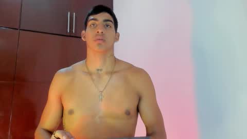 Milo online show from March 26, 10:47 pm