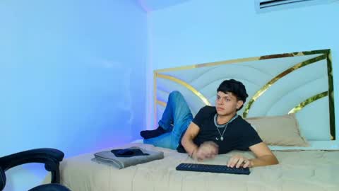 milo_sttorm online show from May 11, 2:45 pm