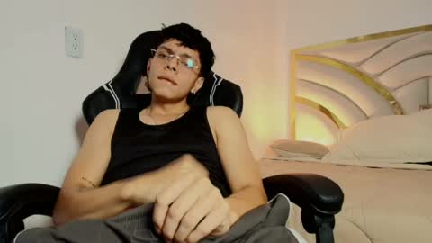 milo_sttorm online show from May 14, 4:27 pm