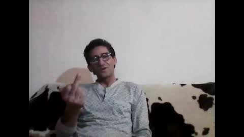 milojkolud online show from February 18, 2:27 pm