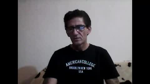 milojkolud online show from February 7, 11:24 pm