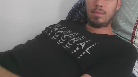 Snapshot of milowww1601 chatting on October 4, 1:49 pm milowww1601 online show from October 4, 1:49 pm