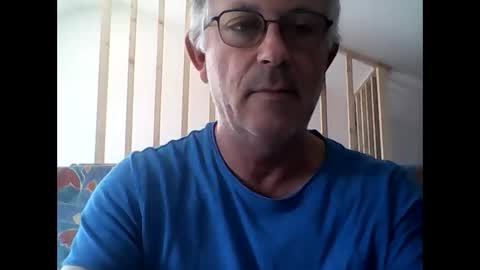 Snapshot of milu72 chatting on October 12, 2:33 pm milu72 online show from October 12, 2:33 pm