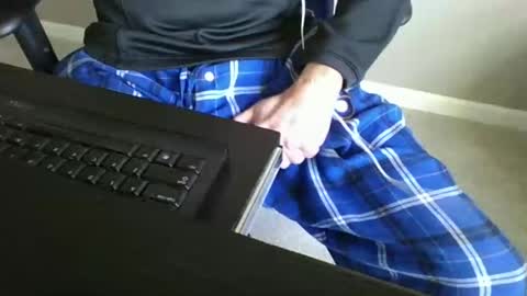 milwaukeebadger24 online show from January 29, 9:39 pm