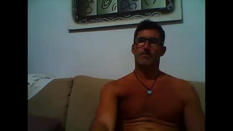 Snapshot of mindthestep chatting on October 5, 6:45 pm MIND online show from October 5, 6:45 pm