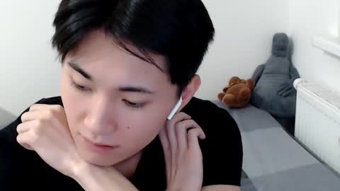 Snapshot of miram_yoo chatting on October 15, 3:14 am              online show from October 15, 3:14 am