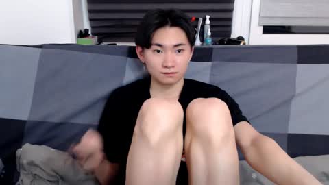 Snapshot of miram_yoo chatting on January 30, 3:33 am online show from January 30, 3:33 am