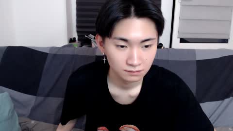 Snapshot of miram_yoo chatting on January 19, 10:17 pm online show from January 19, 10:17 pm