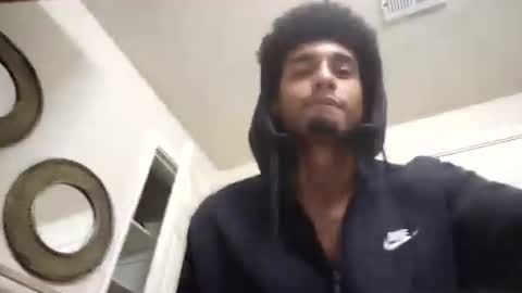 Ayejay online show from October 28, 5:15 pm