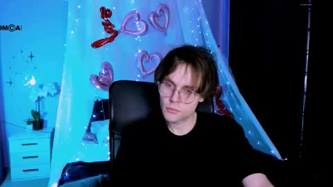 mister_alex_ online show from March 10, 8:04 pm