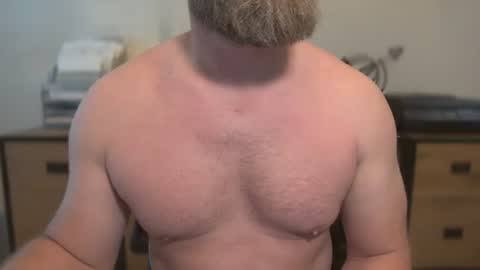 MISTER DILF  online show from June 17, 6:20 pm